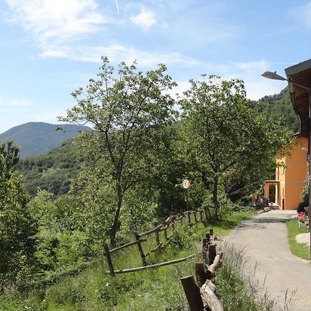 Bed and Breakfast La Casa Del Borgo à Brissago-Valtravaglia Extérieur photo