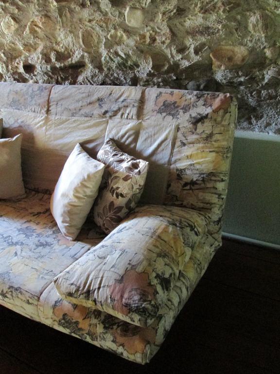 Bed and Breakfast La Casa Del Borgo à Brissago-Valtravaglia Extérieur photo