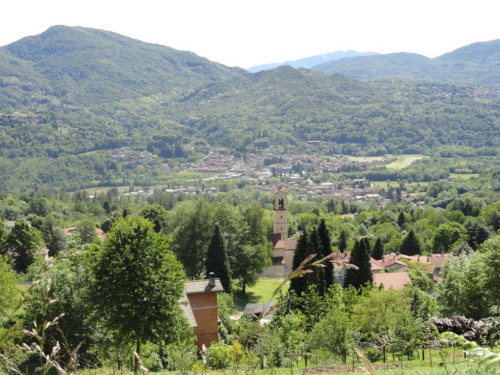 Bed and Breakfast La Casa Del Borgo à Brissago-Valtravaglia Extérieur photo